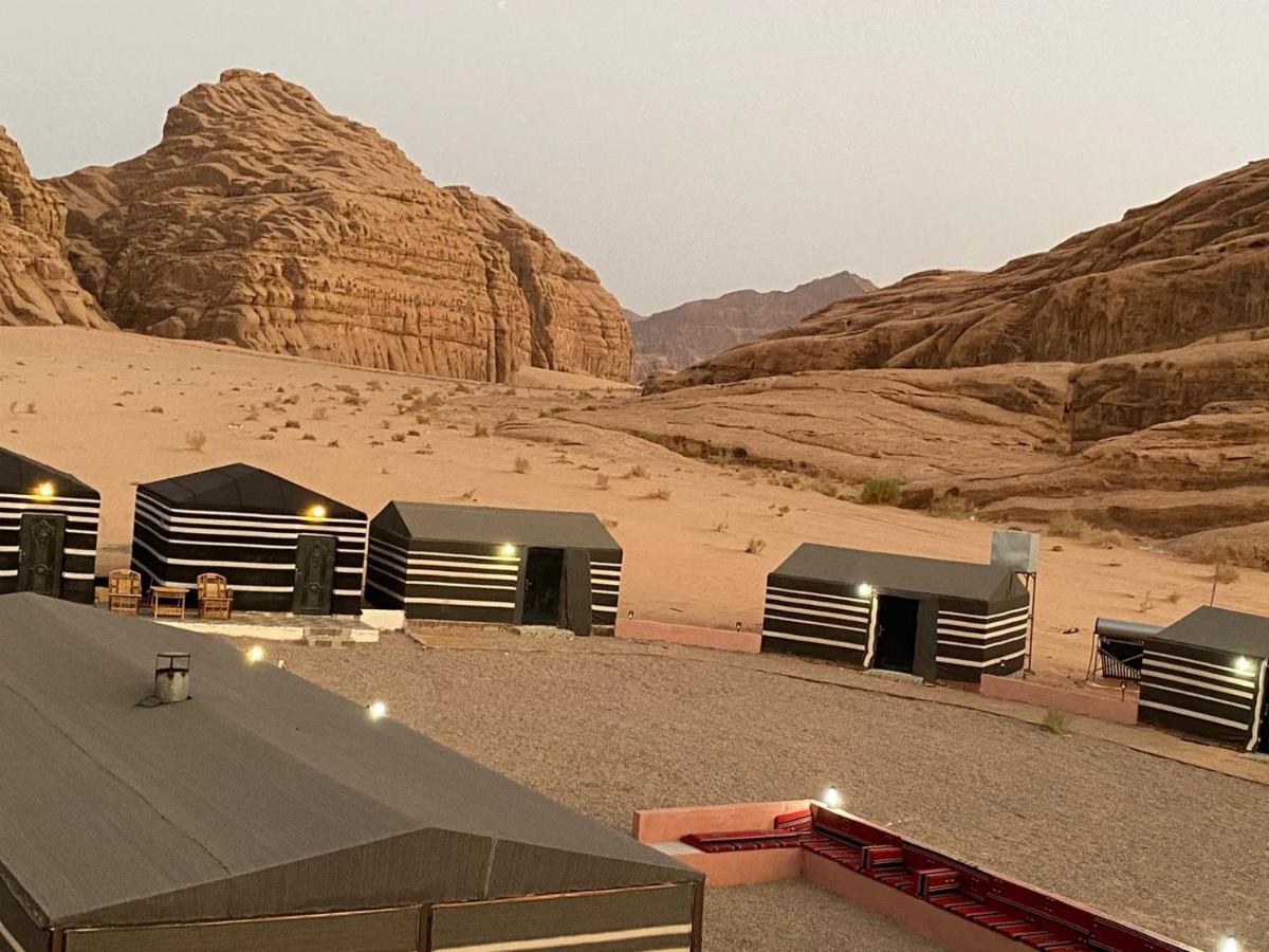 Zarb Desert Camp Wadi Rum Extérieur photo
